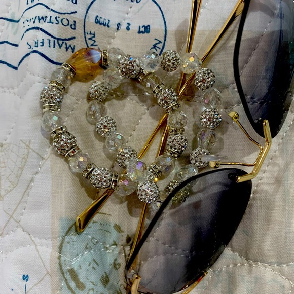 Beautiful bracelet set!!! - Picture 1 of 1